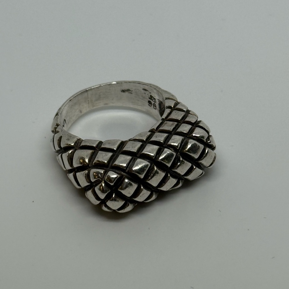 Vintage Designer Dian Malouf Sterling Silver Hatched Ring, Size 9 - Picture 9 of 9